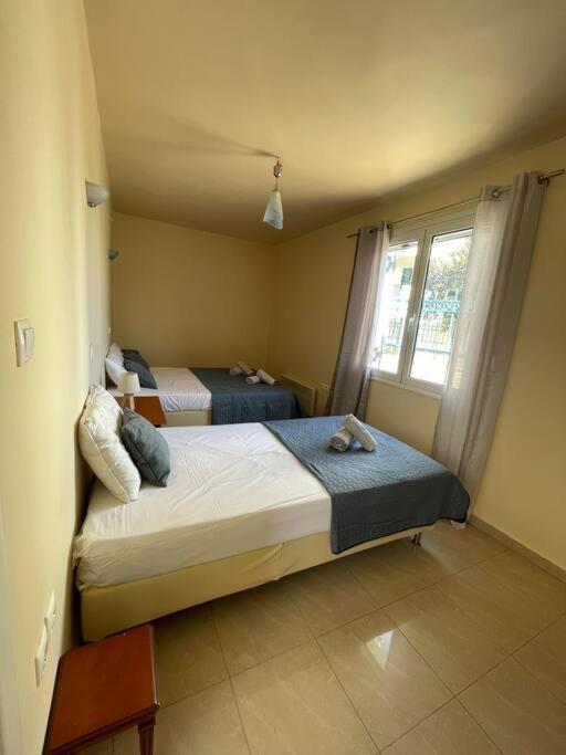Montnoir Appartement Mavrovoúnion Eksteriør billede